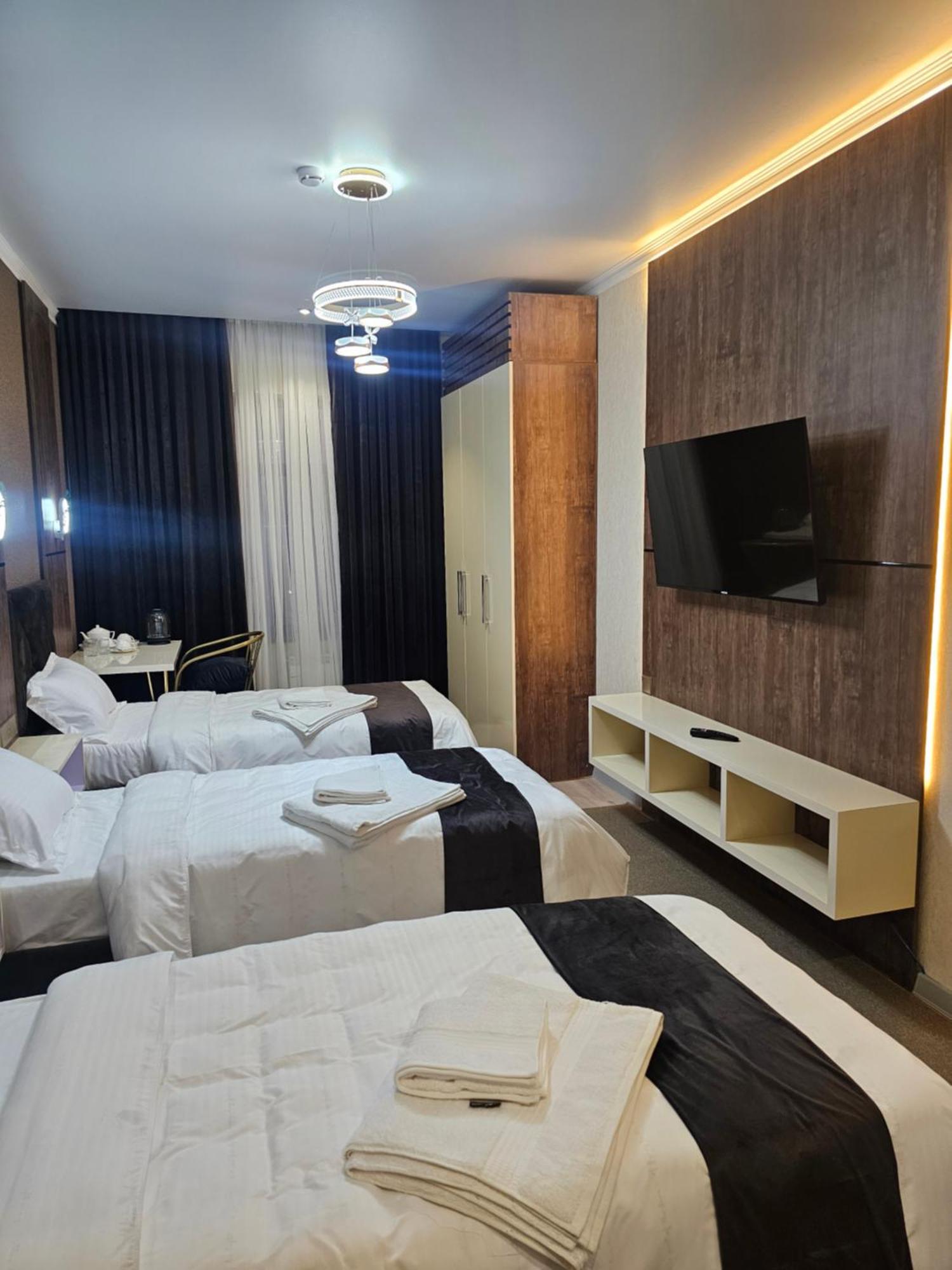 Baland Hotel Душанбе Экстерьер фото