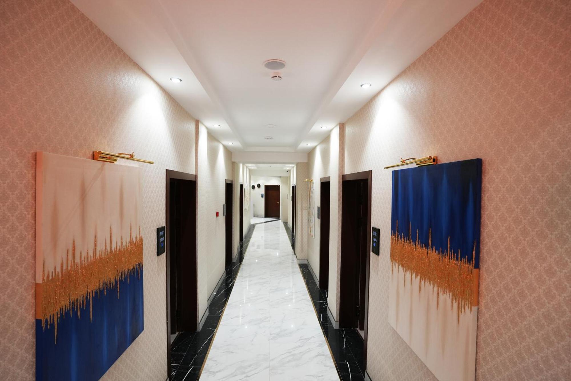 Baland Hotel Душанбе Экстерьер фото