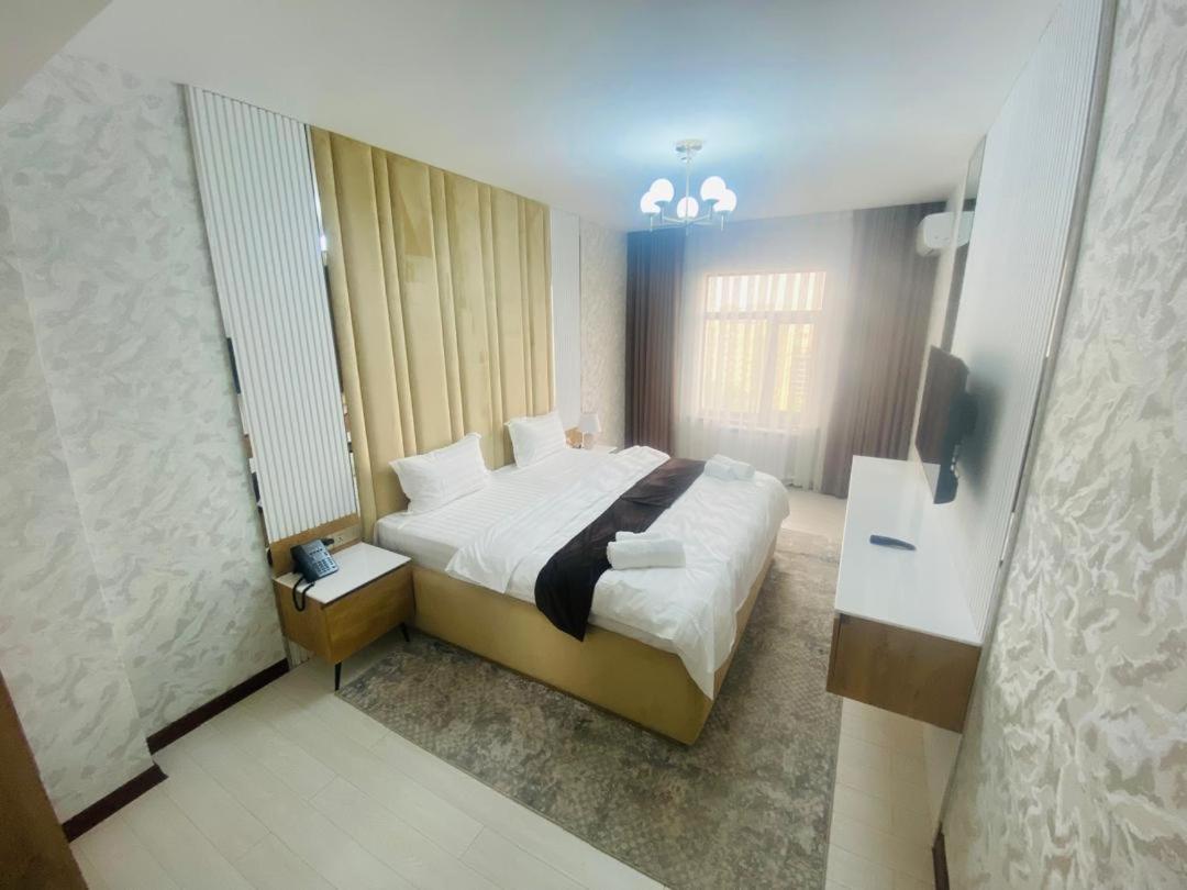 Baland Hotel Душанбе Экстерьер фото