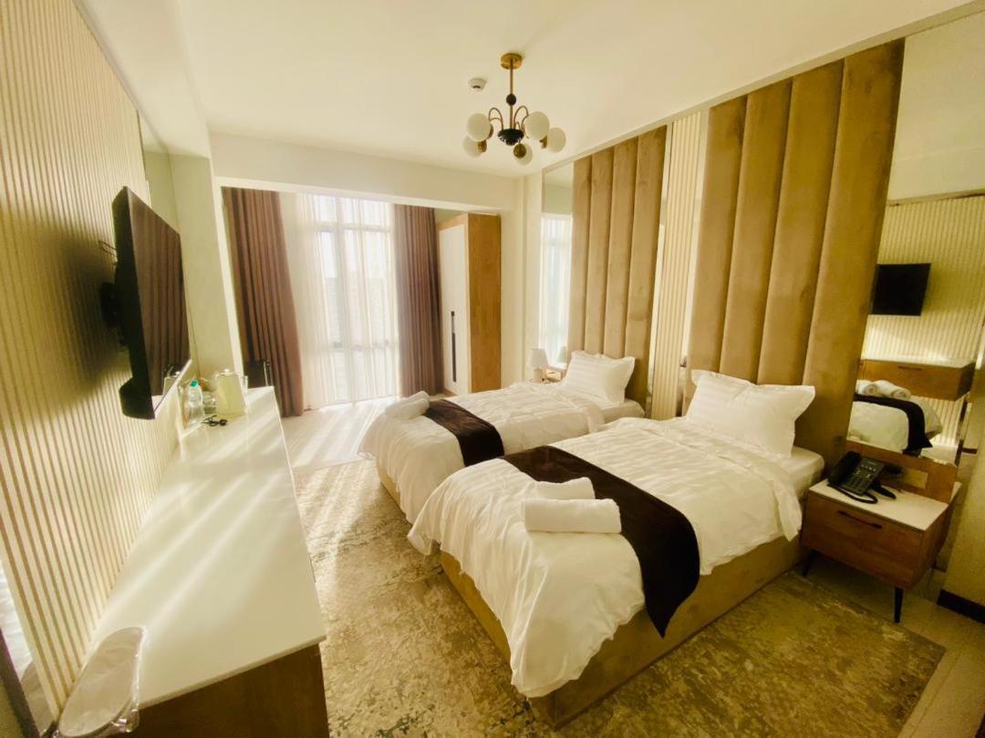 Baland Hotel Душанбе Экстерьер фото